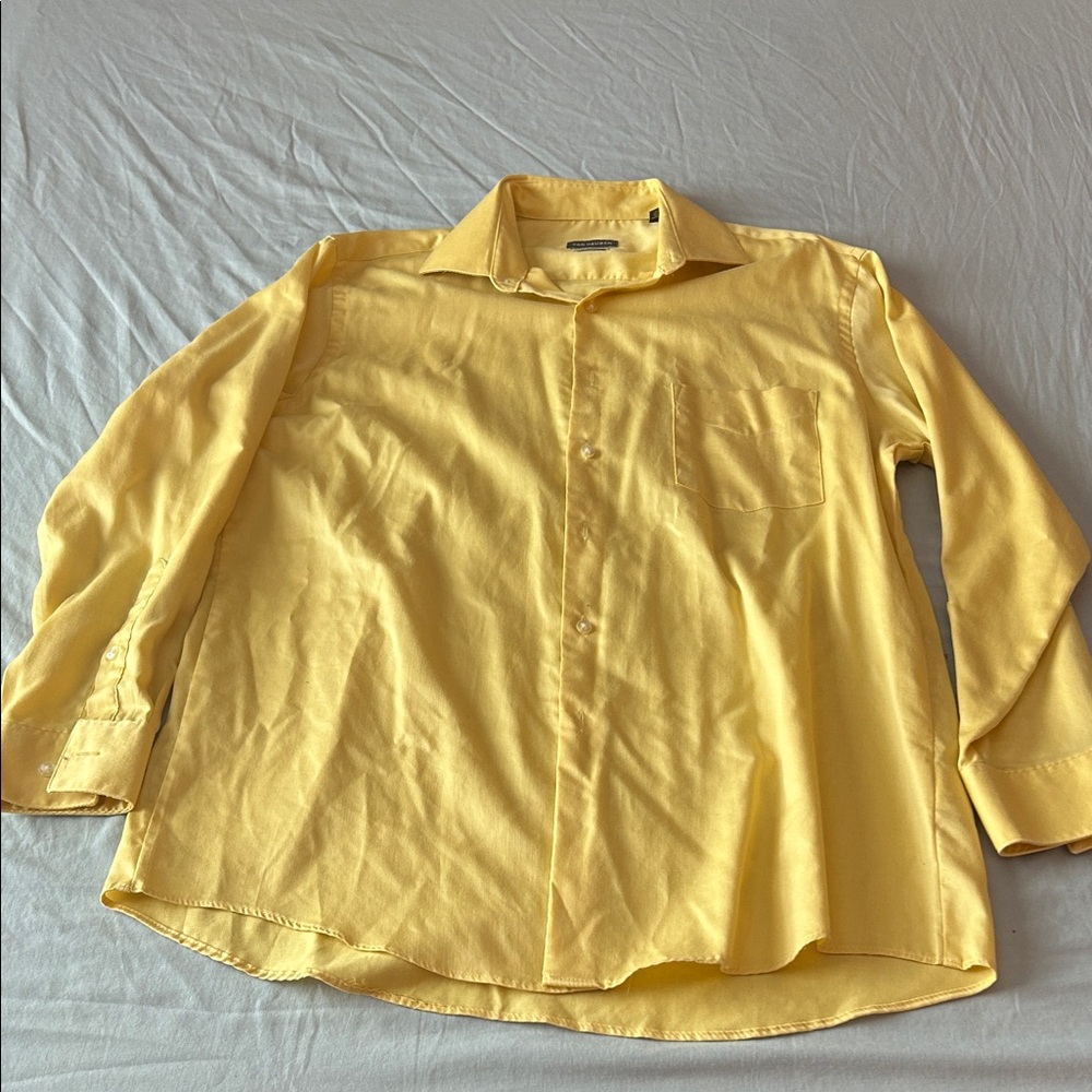 Van Heusen men’s regular fit Yellow Men's Shirt